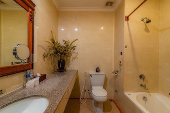 Empress Residence Resort & Spa