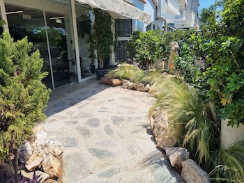 Parthenis Riviera Hotel galeri fotoğrafı