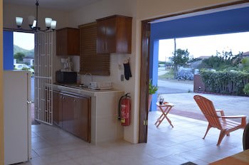 Nos Krusero Apartments