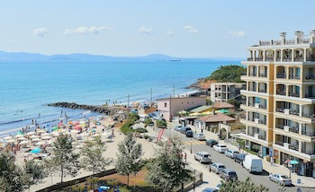 Penelope Palace
