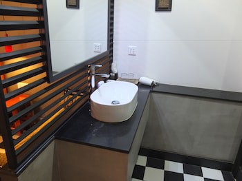 Baby Elephant Boutique Hotel