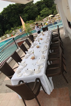 Forest Crest Nature Hotel & Resort