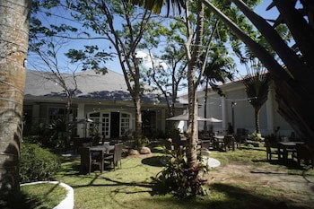 Forest Crest Nature Hotel & Resort