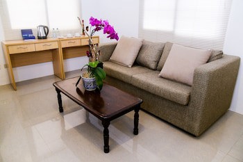 Forest Crest Nature Hotel & Resort