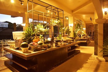 Forest Crest Nature Hotel & Resort