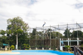 Forest Crest Nature Hotel & Resort