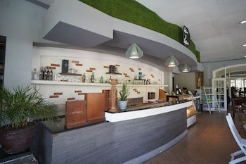 Forest Crest Nature Hotel & Resort