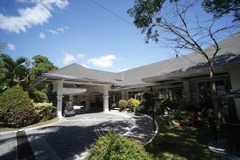 Forest Crest Nature Hotel & Resort