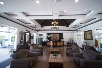 Forest Crest Nature Hotel & Resort