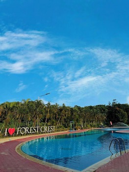 Forest Crest Nature Hotel & Resort