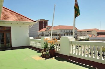 The Bulawayo Club