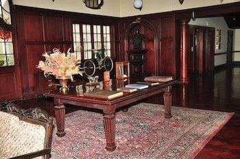 The Bulawayo Club