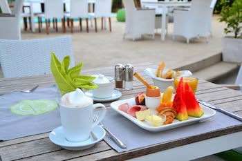 Esprit Libre Restaurant And Guest House