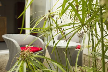 Esprit Libre Restaurant And Guest House