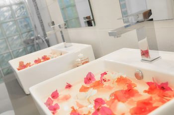 Esprit Libre Restaurant And Guest House