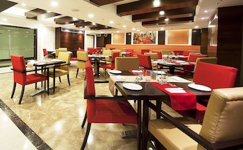The Golden Plaza Hotel & Spa