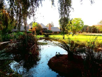 African Footprints Lodge