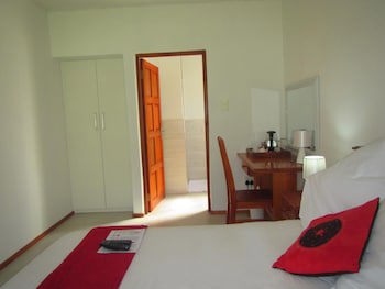 African Footprints Lodge
