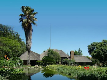 African Footprints Lodge