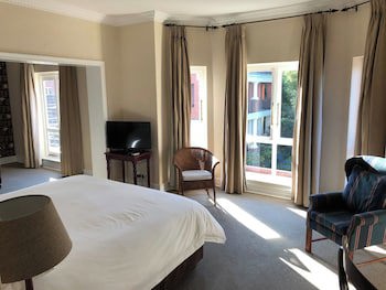 Redlands Hotel