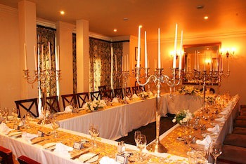 Redlands Hotel