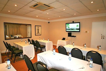 Redlands Hotel