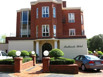 Redlands Hotel