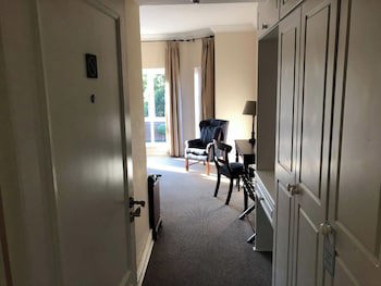 Redlands Hotel