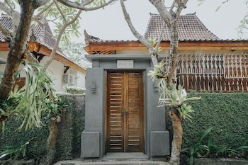 Alam Bidadari Seminyak Villas