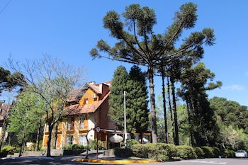Aguia Branca Pousada