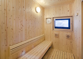 Wakakusa No Yado Maruei Ryokan