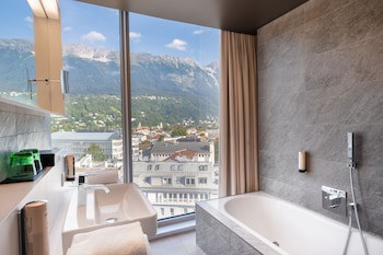 Adlers Hotel