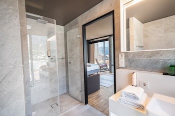 Adlers Hotel