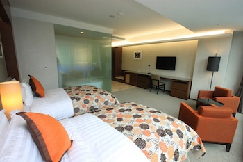 High1 Grand Hotel Convention Tower