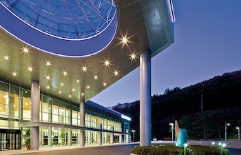 High1 Grand Hotel Convention Tower