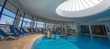 Regency Hotel And Spa