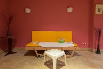 Regency Hotel And Spa