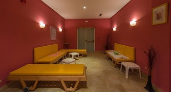 Regency Hotel And Spa