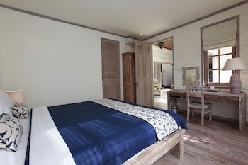 Artemis Villa And Hotel