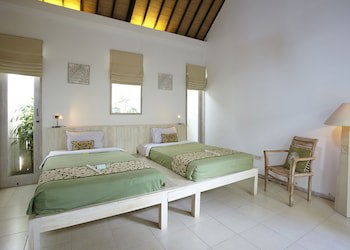 Artemis Villa And Hotel