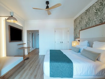 Dreams Madeira Resort Spa & Marina