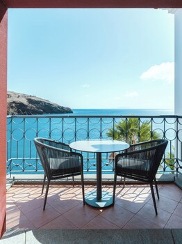 Dreams Madeira Resort Spa & Marina