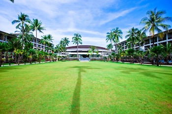 Graceland Khao Lak Hotel And Resort - Adults Only