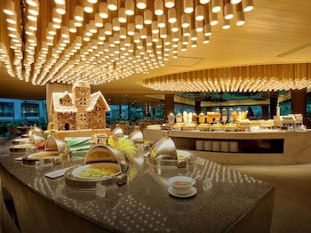 Graceland Khao Lak Hotel And Resort - Adults Only