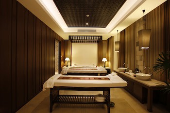 Graceland Khao Lak Hotel And Resort - Adults Only