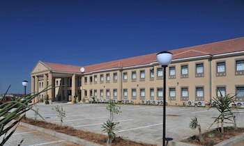 Cresta Mahalapye