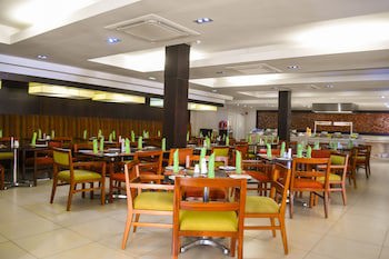 Cresta Mahalapye