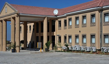Cresta Mahalapye