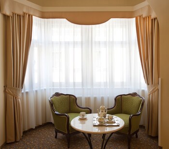 Barokk Hotel Promenad Gyor