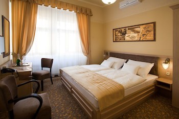 Barokk Hotel Promenad Gyor